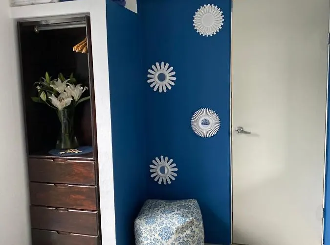 Habitación en casa particular The Blue Flowers At Dici Coliving Housing