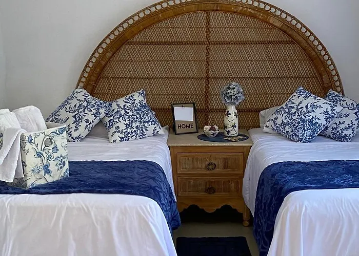 The Blue Flowers At Dici Coliving Housing Habitación en casa particular *